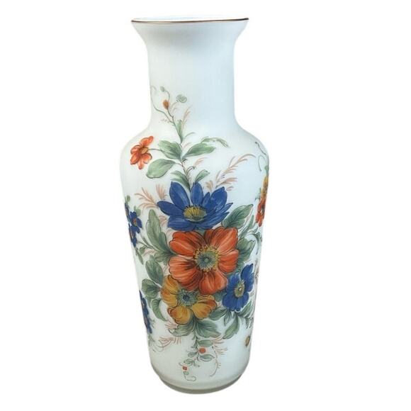 Satin Red Glass Vase Made in Italy Beautiful Floral Print Country Cottage - Picture 1 of 12